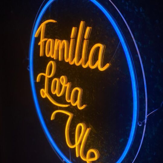 letras de led neón flex personalizadas famlia rotulaled